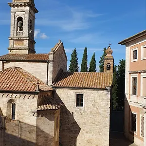 Couette-café Ai Portali, San Quirico dʼOrcia